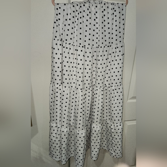 2 PIECE POLKA DOT SKIRT SET !! - Picture 3 of 6